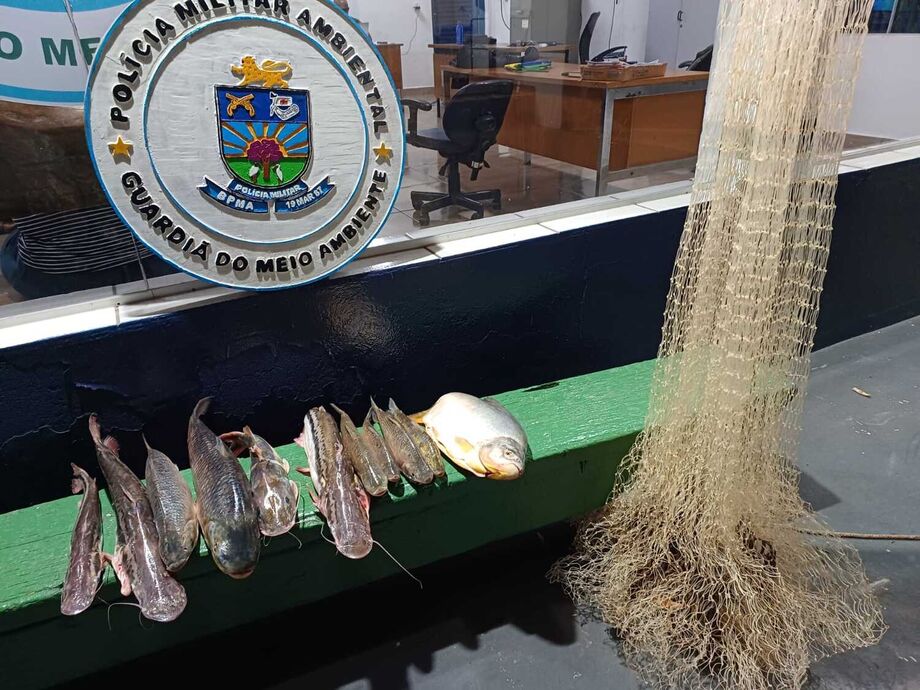 Flagrante de pesca ilegal na Cachoeira do Quatro Pé resulta em autuação