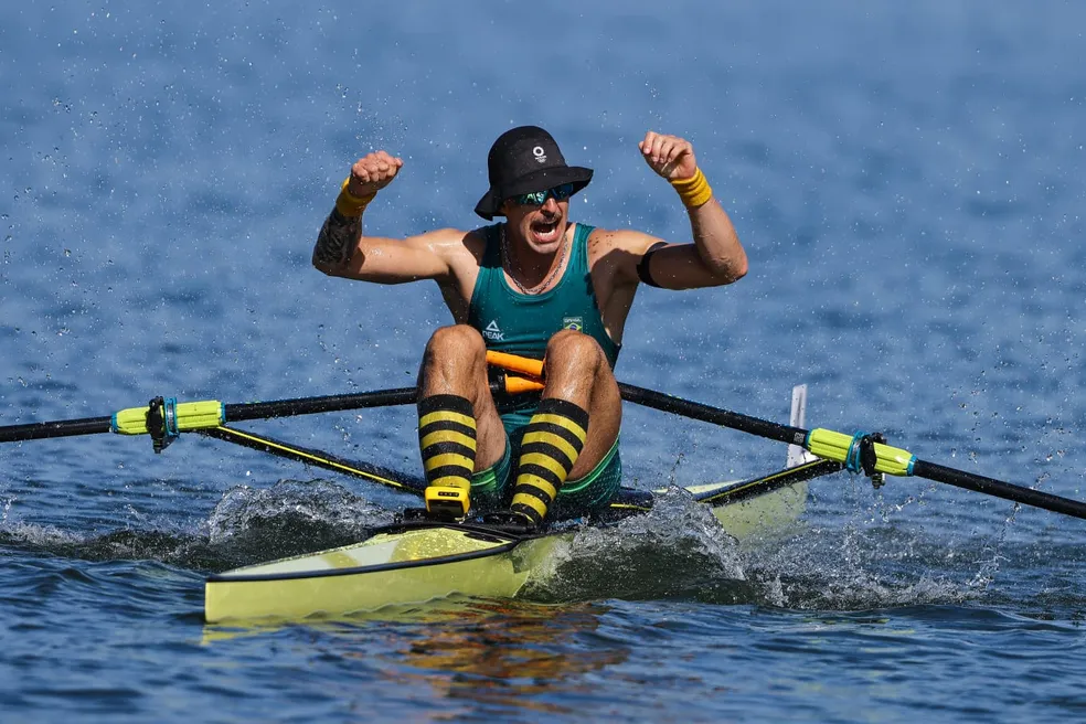 Lucas Verthein é o primeiro campeão dos Jogos Pan-Americanos no skiff simples masculino em Santiago 2023