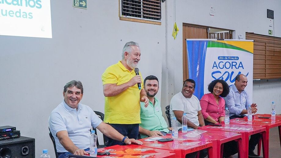O deputado estadual e presidente do Republicanos em MS, Antonio Vaz lidera reunião do partido