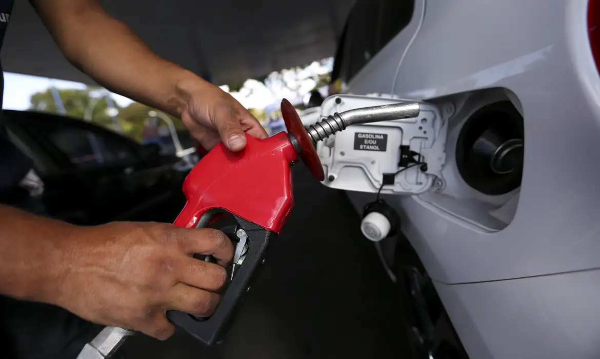 Gasolina no Brasil.