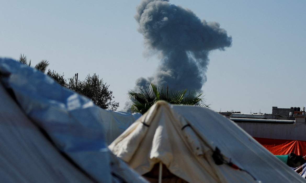 Sem combustível, poços e central dessalinização de água fecham em Gaza
