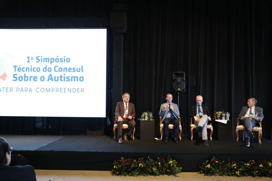 Em Dourados, TJMS realiza 1° simpósio sobre autismo