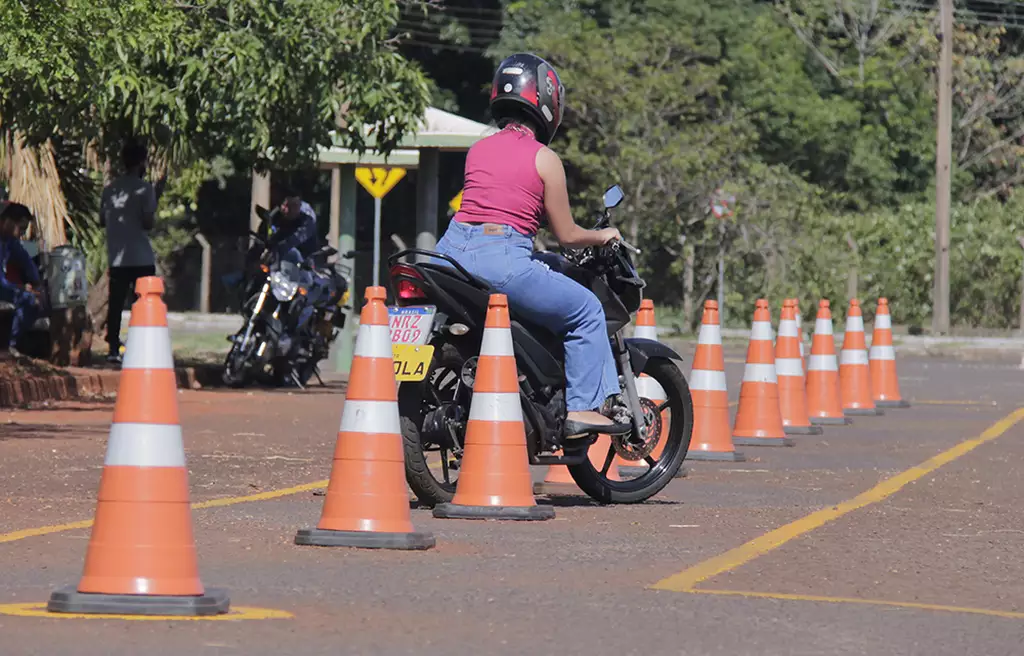 Detran inicia agendamento para mutirão de exames práticos represados na semana do feriado