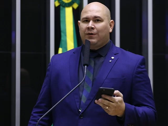 Deputado Abilio Brunini.