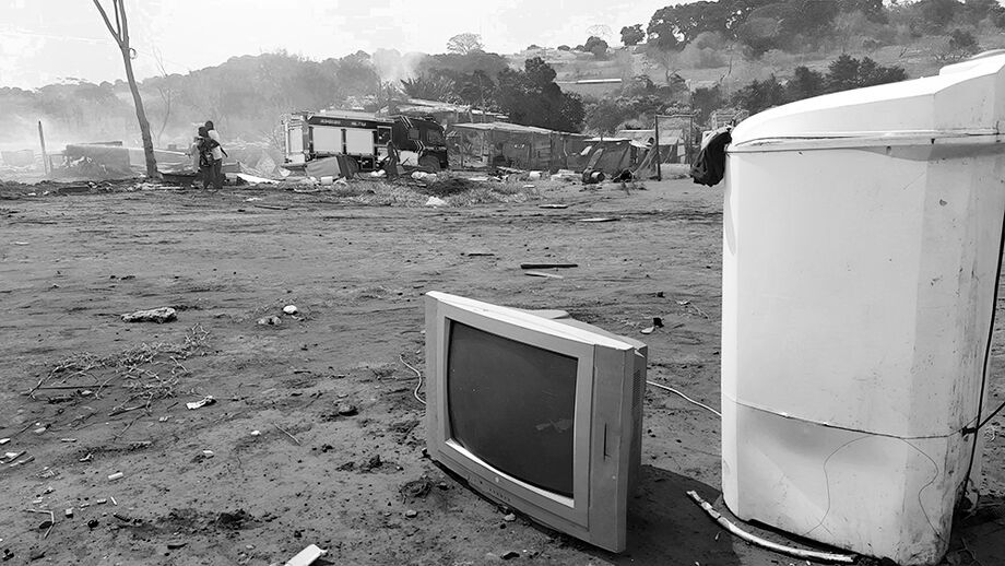 Incêndio aconteceu nesta manhã (16)
