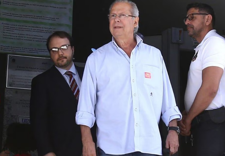 Reforma na casa do ex-ministro José Dirceu custou R$ 1,8 milhão.