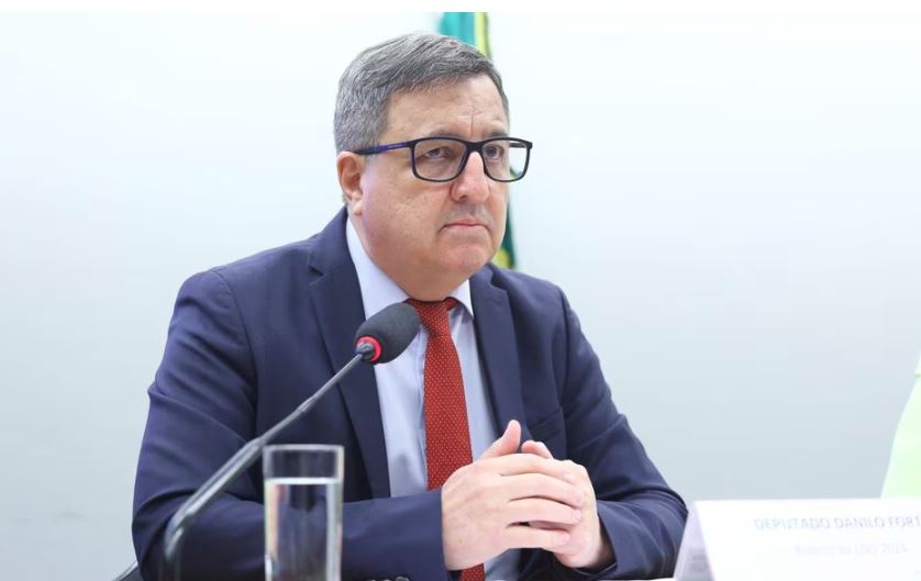 Danilo Forte diz que Rui Costa pediu até dia 16 para governo decidir sobre meta fiscal