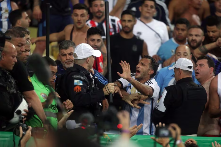 Pancadaria no Maracanã pode render punição à CBF e à AFA