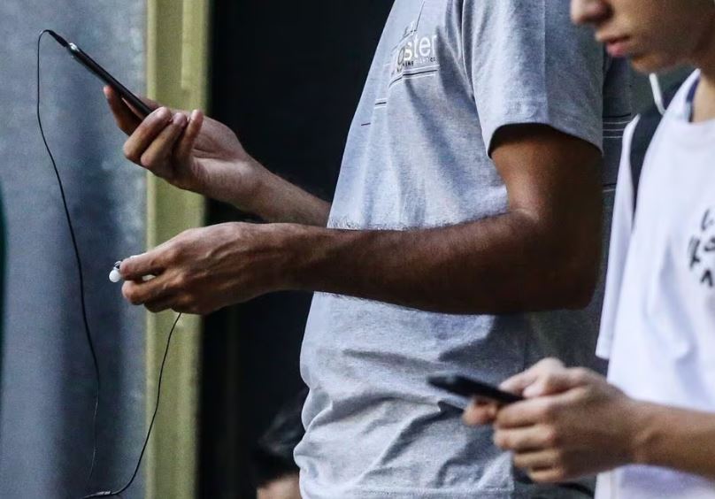 Uso de Internet no Brasil cresceu, impulsionado pelo acesso das classes C e D/E