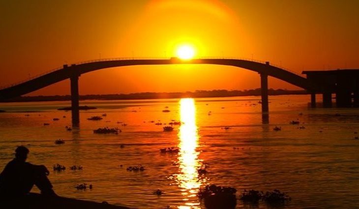 Corumbá recebe turistas e público local no Festival América do Sul com altas temperaturas