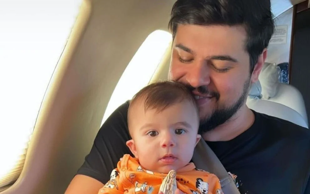 O filho do cantor Cristiano, Miguel, passou por uma cirurgia cardíaca; bebê tem cinco meses