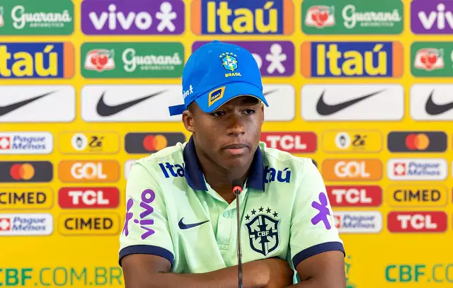 Endrick se apresentou à seleção brasileira.