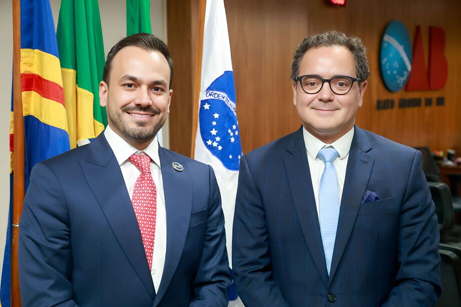 Douglas de Oliveira assume papel relevante, representando a OAB/MS, a pedido de Bitto Pereira.