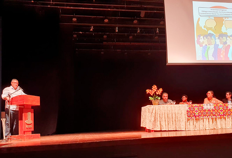 VII Seminário Regional Diálogos Interculturais Currículo e Educação de Fronteira Étnico-Racial: Por uma Pedagogia Decolonial