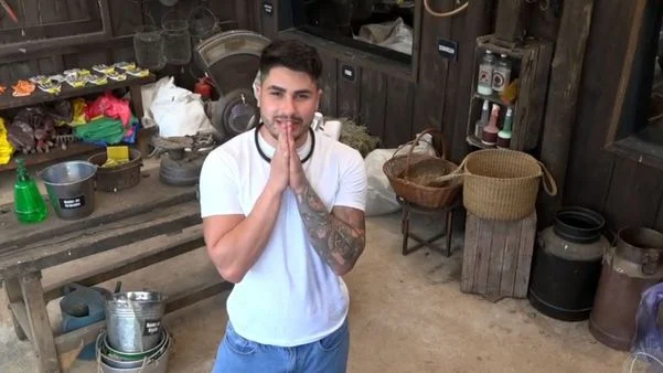 Lucas Souza desistiu de A Fazenda.