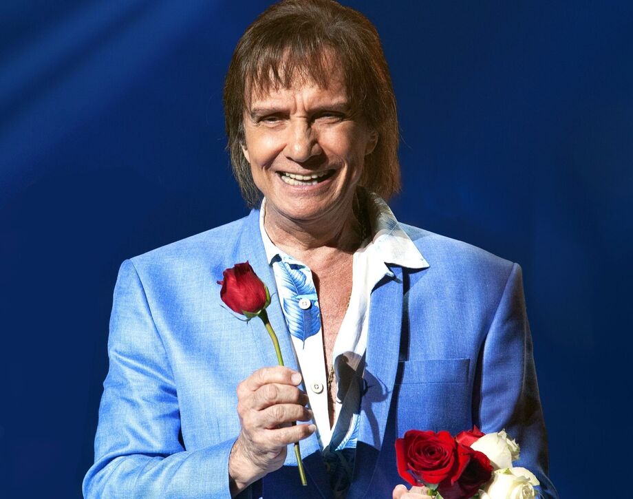 Roberto Carlos lança 'Eu Ofereço Flores', música inédita