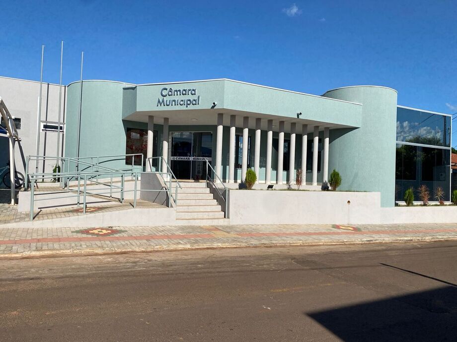 Fachada da Câmara Municipal de Inocência