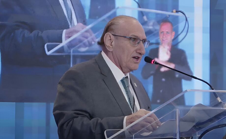 O presidente do TRE-MS, Paschoal Carmelo Leandro.