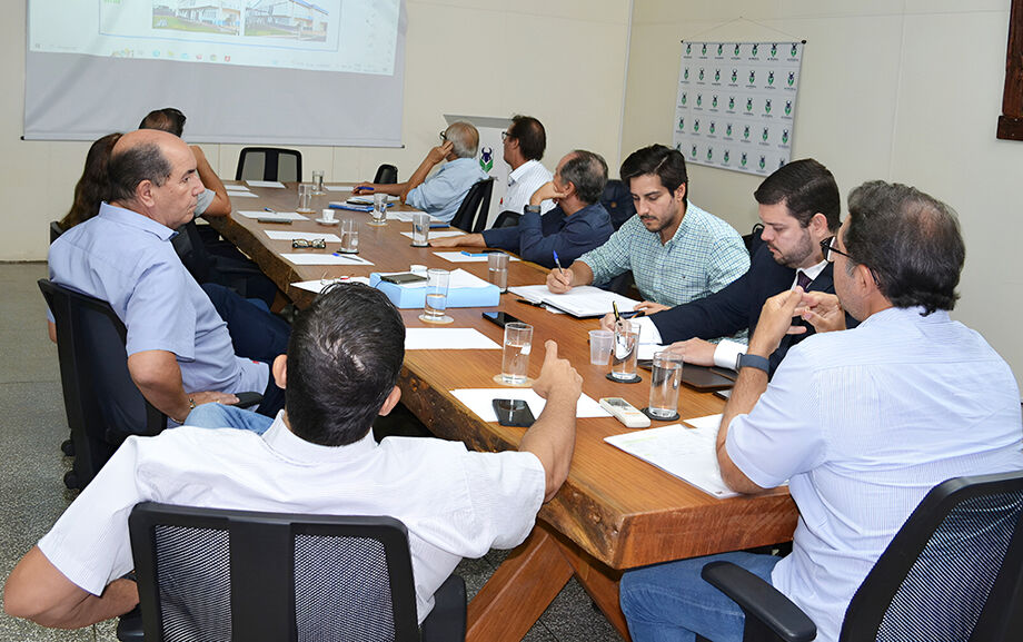 Diretoria da Acrissul se reuniu ontem
