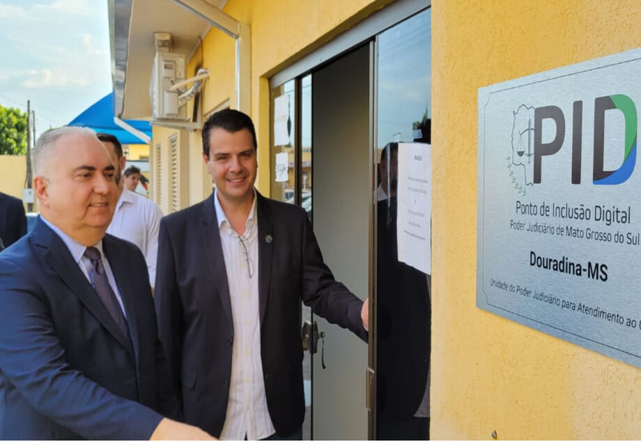 Presidente do TJMS inaugura PID em Douradina e assina termo para criação de outro em Laguna Carapã