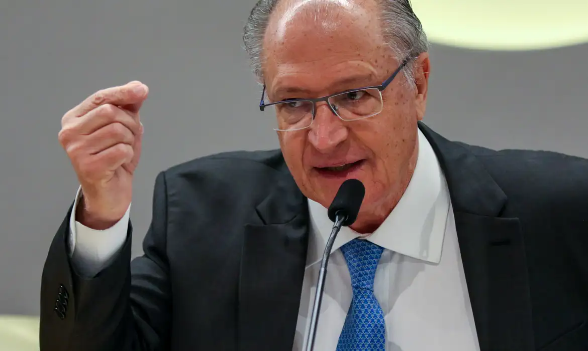 Alckmin afirmou ainda que os Poderes são independentes, mas devem ser harmônicos