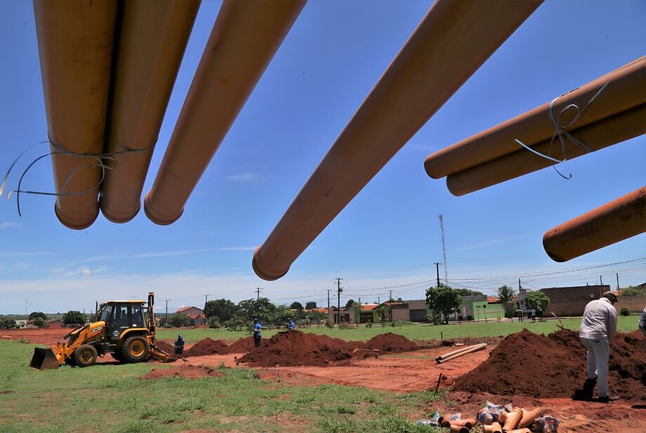Moradias começam a ser construídas