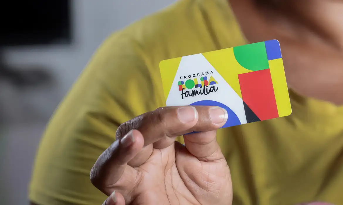 A Caixa Econômica Federal paga nesta quarta-feira (20) a parcela de dezembro do novo Bolsa Família aos beneficiários com Número de Inscrição Social (NIS) de final 8