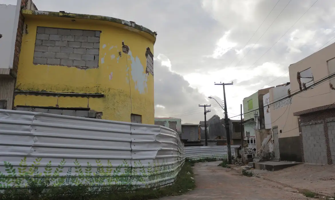 Mina 18 da Braskem caminha para estabilização, diz Defesa Civil de Maceió