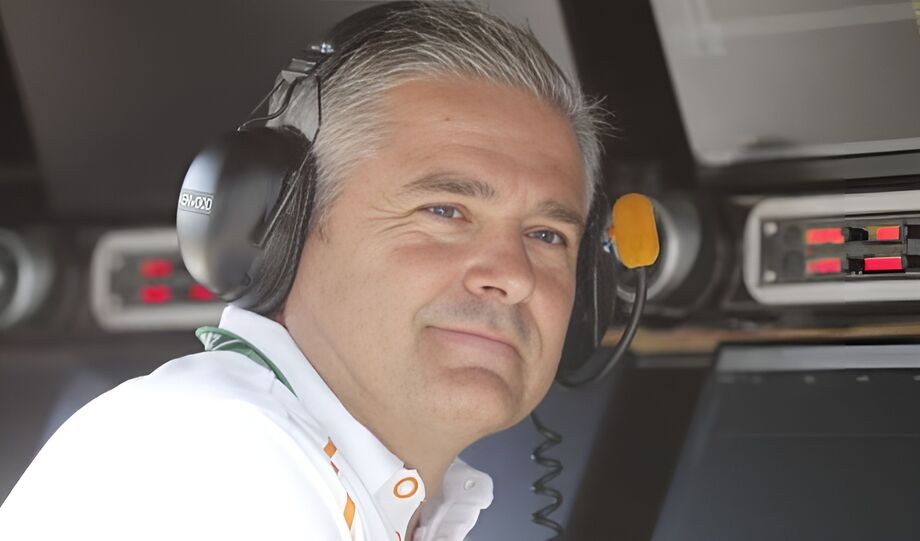 Bicampeão da Fórmula Indy e lenda do automobilismo brasileiro, Gil de Ferran morreu aos 56 anos.