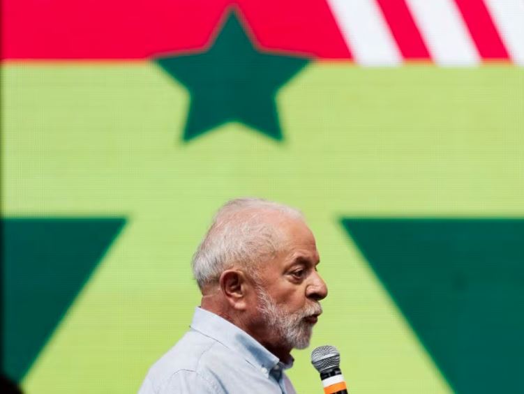 O presidente Luiz Inácio Lula da Silva participou da celebração de Natal dos catadores e da população em situação de rua em Brasília, no dia 22 de dezembro