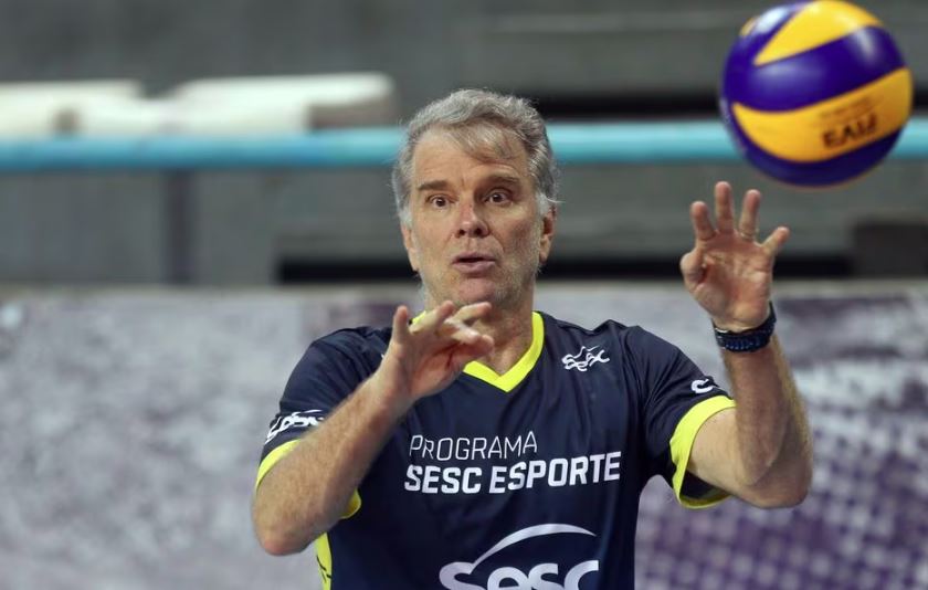 Bernardinho volta ao cargo de técnico da seleção para substituir Renan