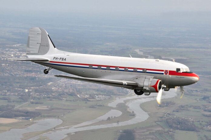 Douglas DC-3
