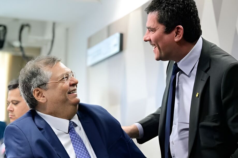 Moro e Flávio Dino foram vistos aos risos durante sabatina na CCJ