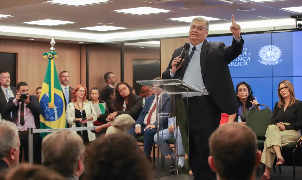 Dino diz que caso Marielle será integralmente elucidado em breve