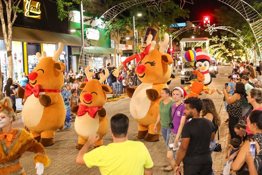 Confira a programação natalina desta quarta-feira (13) para a 14 de Julho e Cidade do Natal