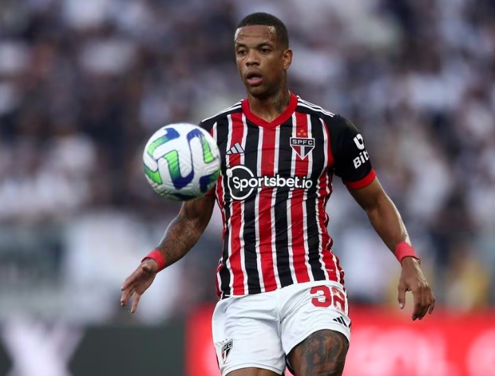 Caio Paulista deve trocar o São Paulo pelo Palmeiras.