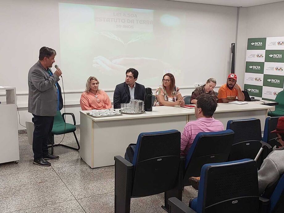 Ministério do Desenvolvimento Agrário promove seminário que marcou a Retomada do PRONERA