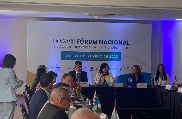 MS debate ações e gestão de políticas públicas em evento nacional com Simone Tebet