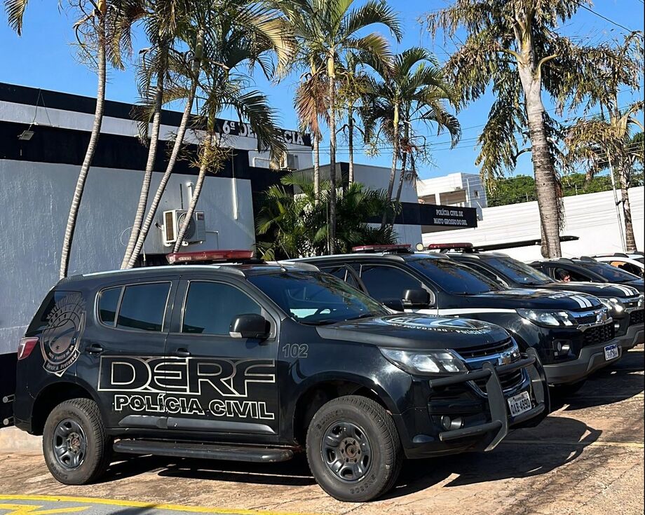 Policiamento reforçado na região da 6ª Delegacia de Polícia resulta na prisão de três homens em CG
