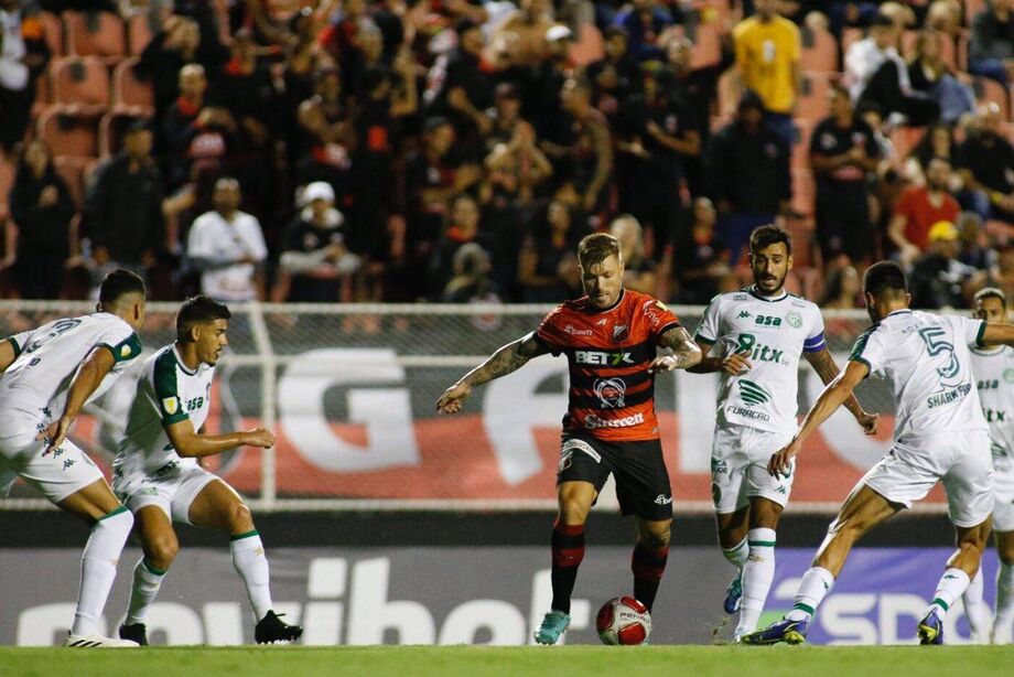 Reinado brilha, Guarani bate o Ituano, e vence a primeira no Campeonato Paulista