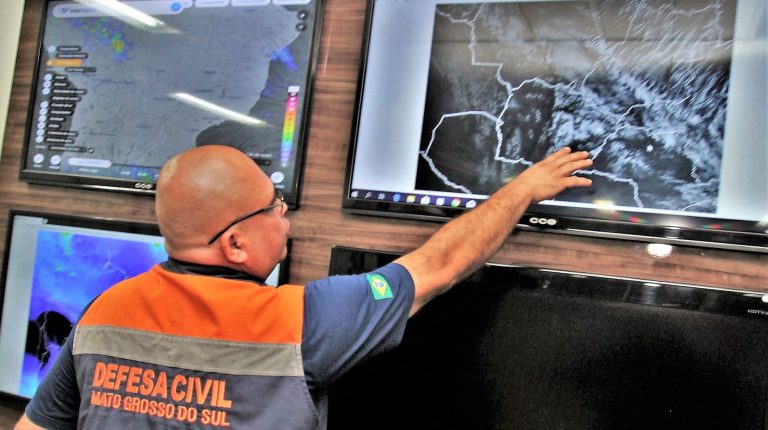 O Governo de Mato Grosso do Sul reconheceu na edição desta sexta-feira (12) a situação de emergência em partes das zonas urbana e rural do município de Aquidauana.
