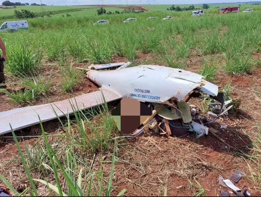Avião de pequeno porte caiu em Lençóis Paulista neste sábado, 6.