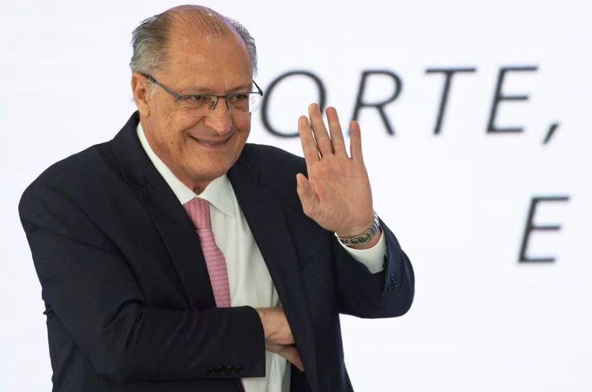 Geraldo Alckmin, vice-presidente, fez críticas a Bolsonaro e comentou sobre a eleição para a Prefeitura de SP em entrevista