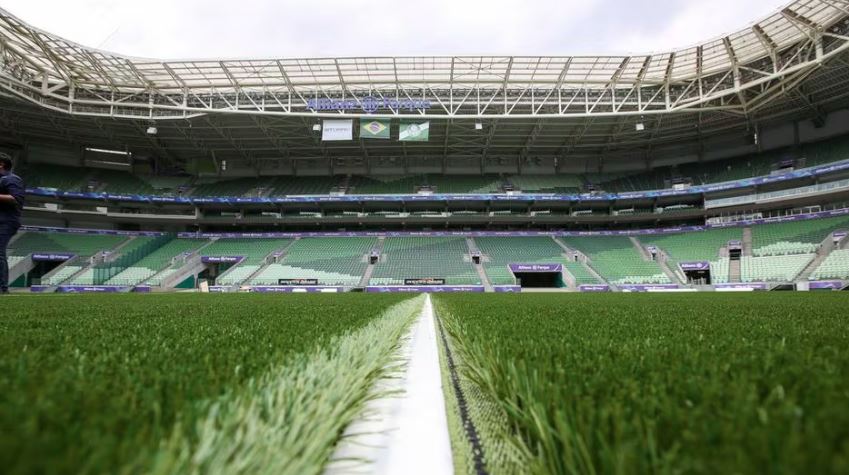 Palmeiras trava briga com WTorre e rescinde com empresa que instalou gramado sintético no Allianz Parque