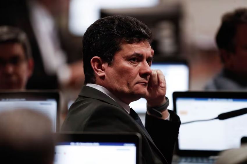 Ações pedem cassação de Sérgio Moro por abuso de poder econômico nas eleições de 2022