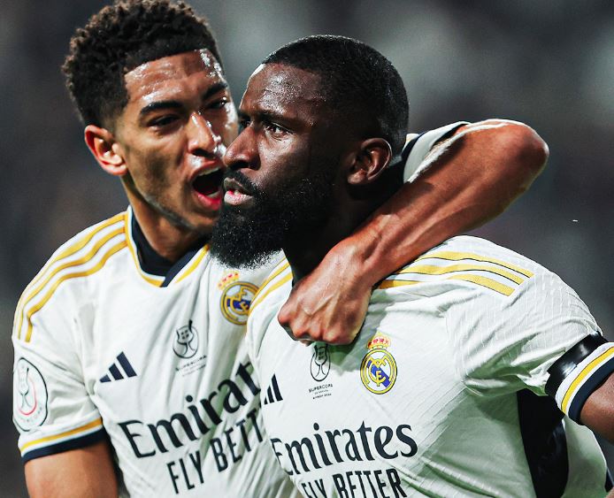 Real Madrid supera o rival Atlético na prorrogação em jogo de três viradas e decide a Supercopa