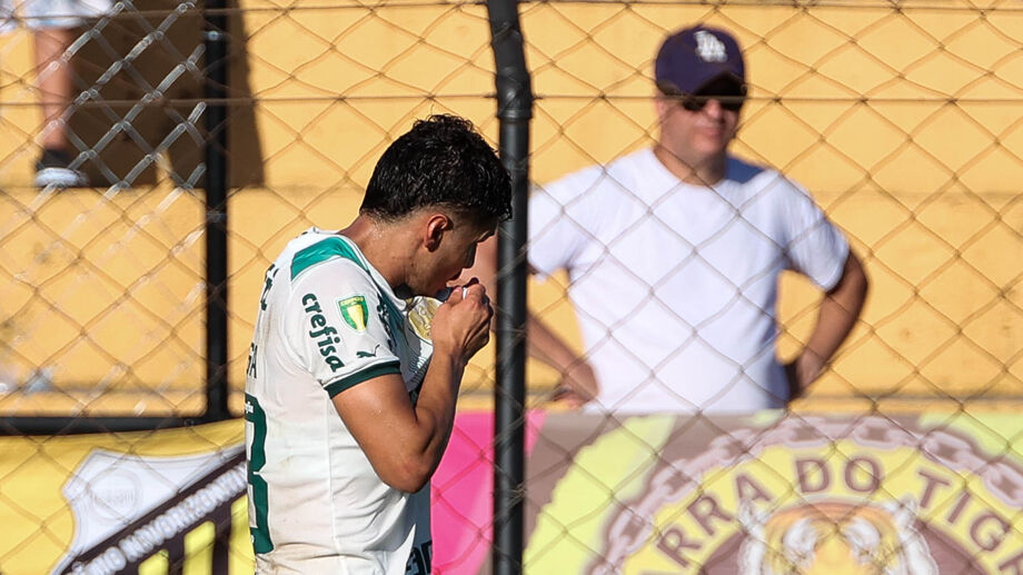 Palmeiras leva gol no último minuto e empata com o Novorizontino em estreia no Paulistão