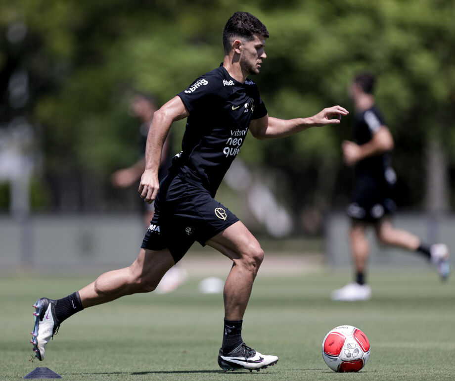 Corinthians faz primeiro treino tático do ano em preparação para o Paulistão