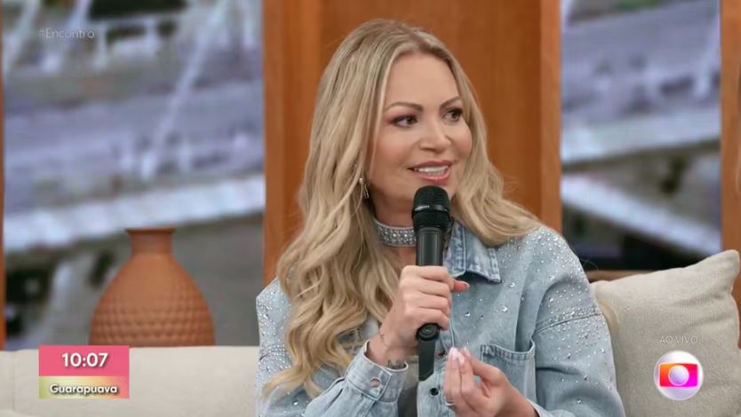 Solange Almeida revela que será mãe aos 50