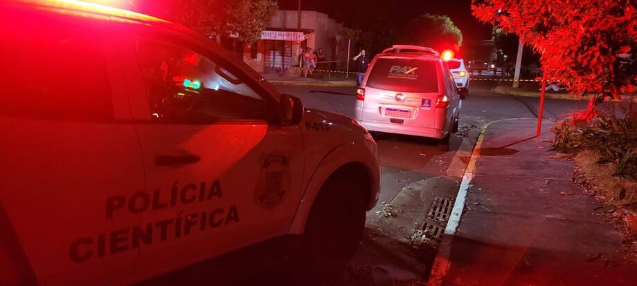 Mato Grosso do Sul viu uma queda de 10,2% nas mortes violentas em 2024, mas segue enfrentando altos índices de homicídios e violência, com destaque para a ação policial.